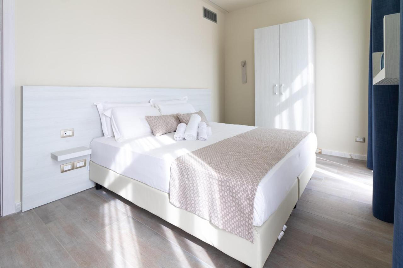 Doride Suites Boutique Hotel Marina Di Carrara Εξωτερικό φωτογραφία