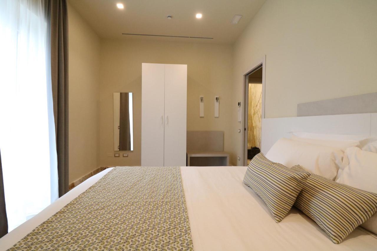 Doride Suites Boutique Hotel Marina Di Carrara Εξωτερικό φωτογραφία