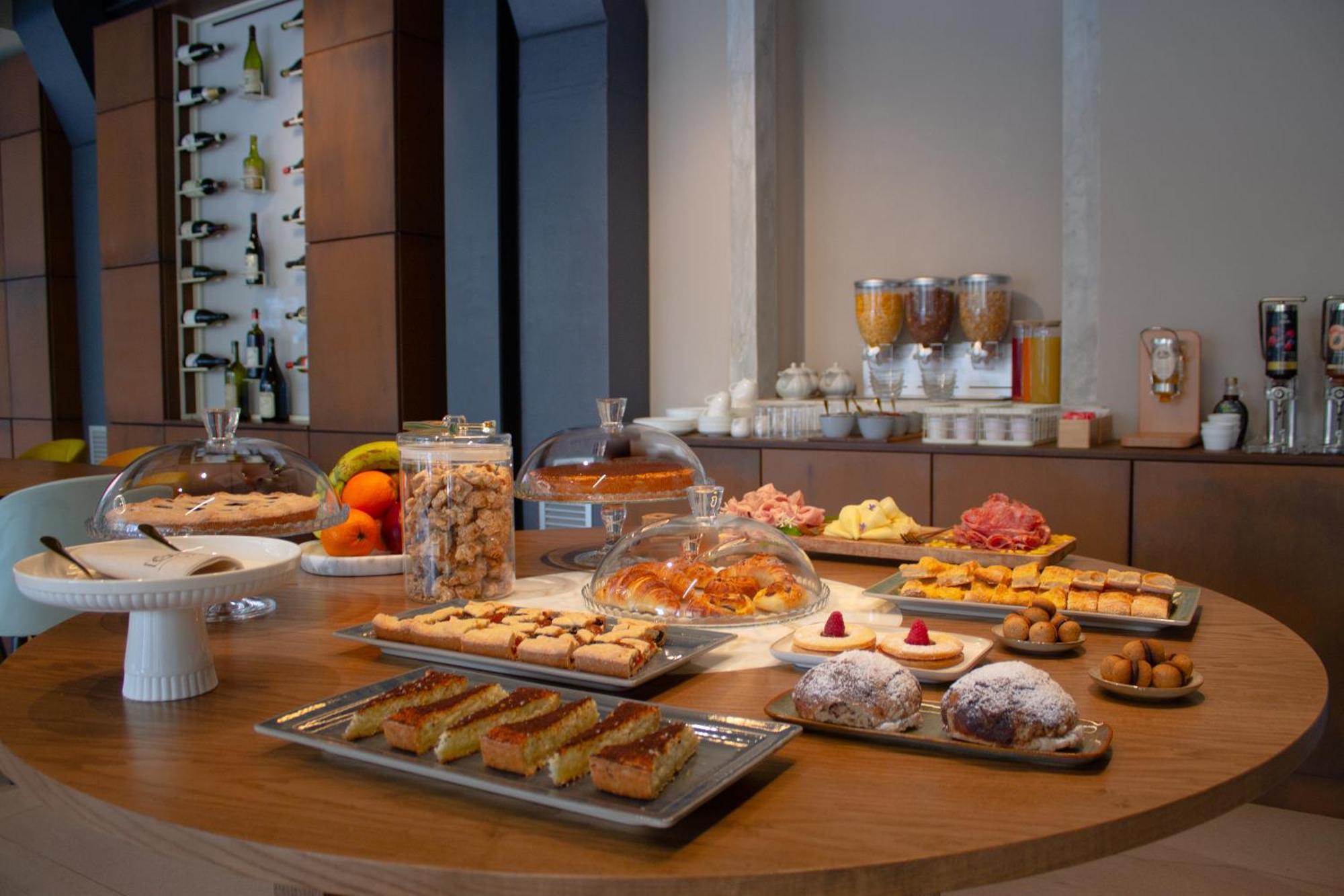 Doride Suites Boutique Hotel Marina Di Carrara Εξωτερικό φωτογραφία