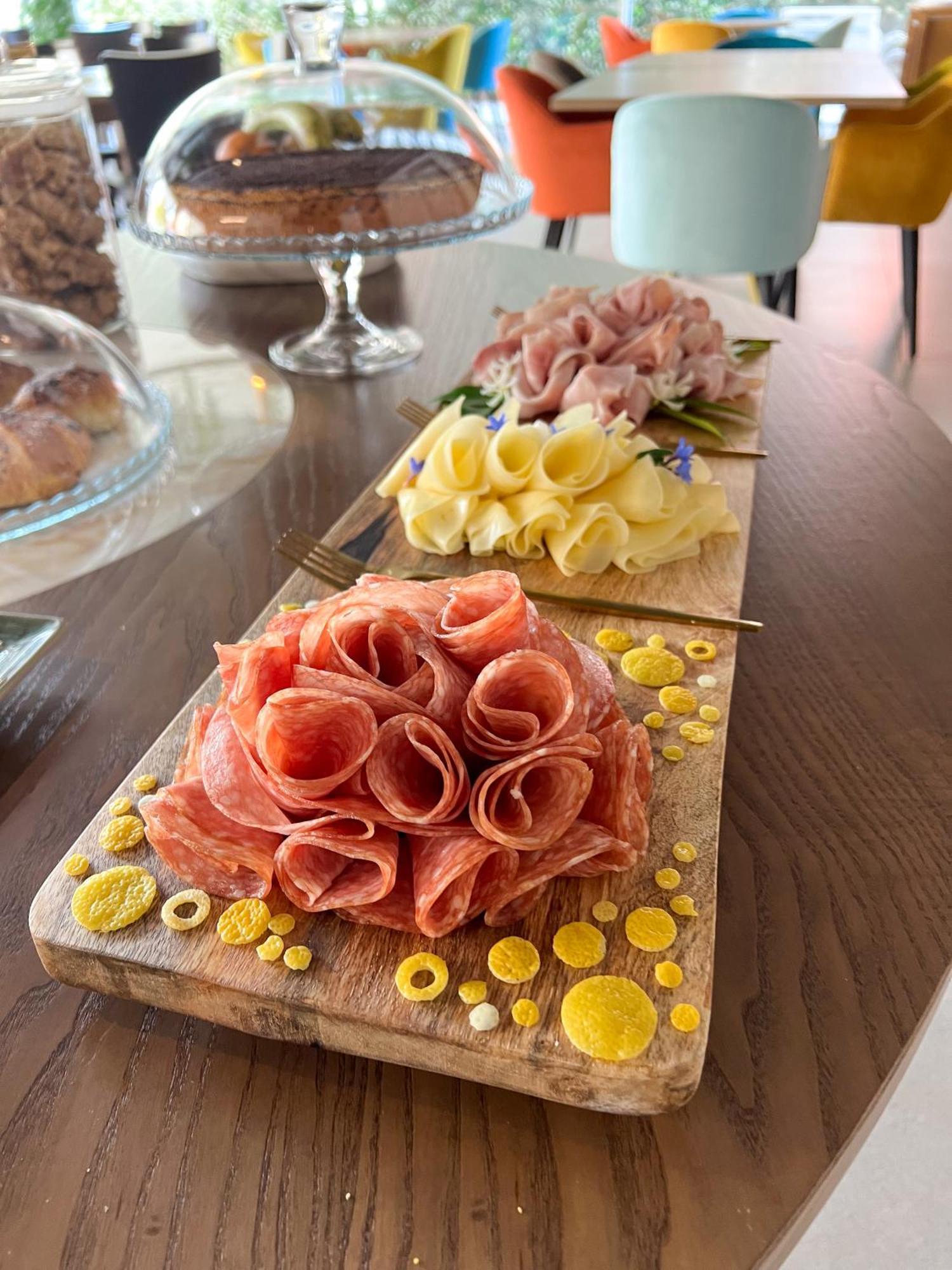Doride Suites Boutique Hotel Marina Di Carrara Εξωτερικό φωτογραφία