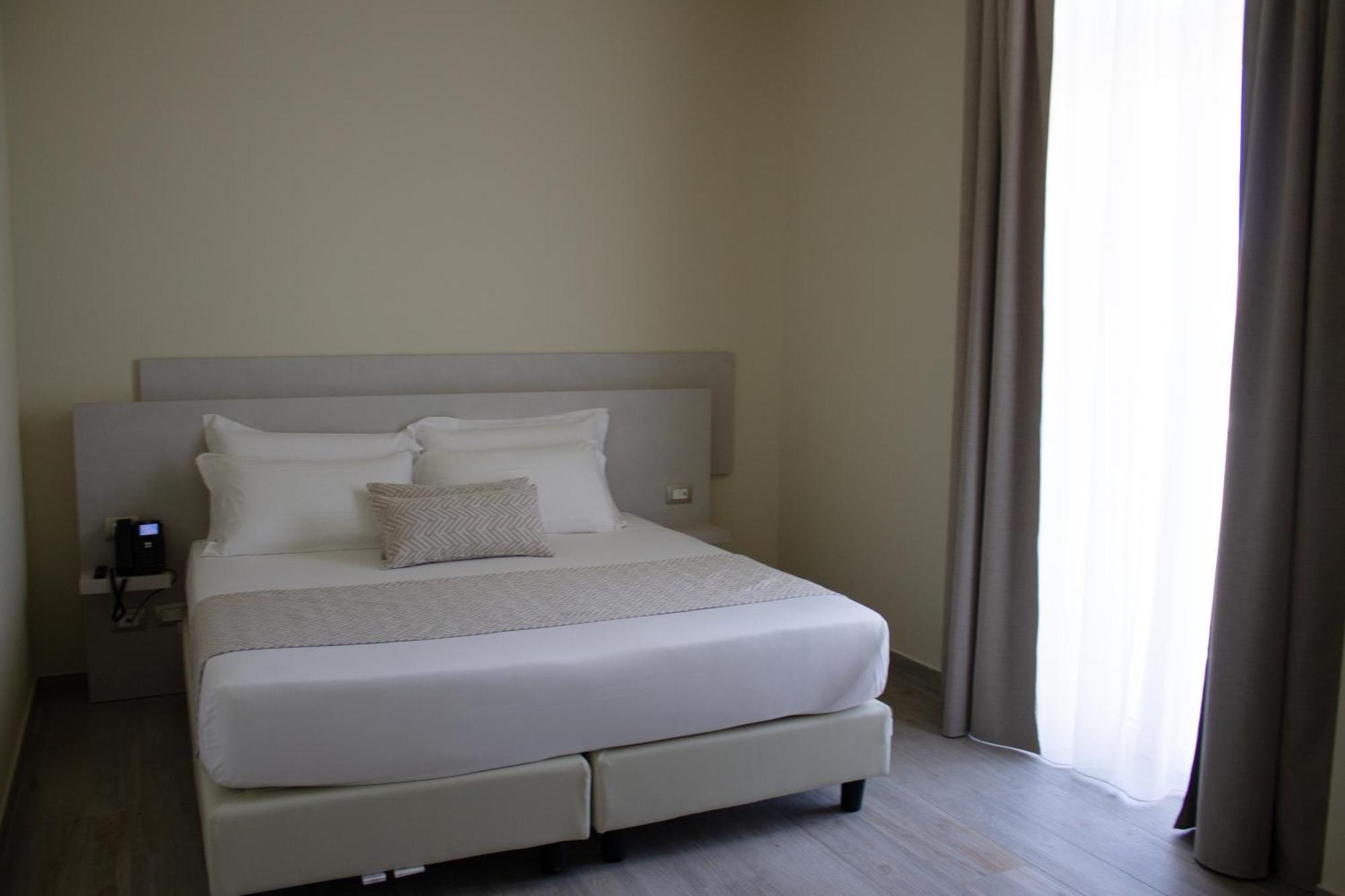 Doride Suites Boutique Hotel Marina Di Carrara Εξωτερικό φωτογραφία